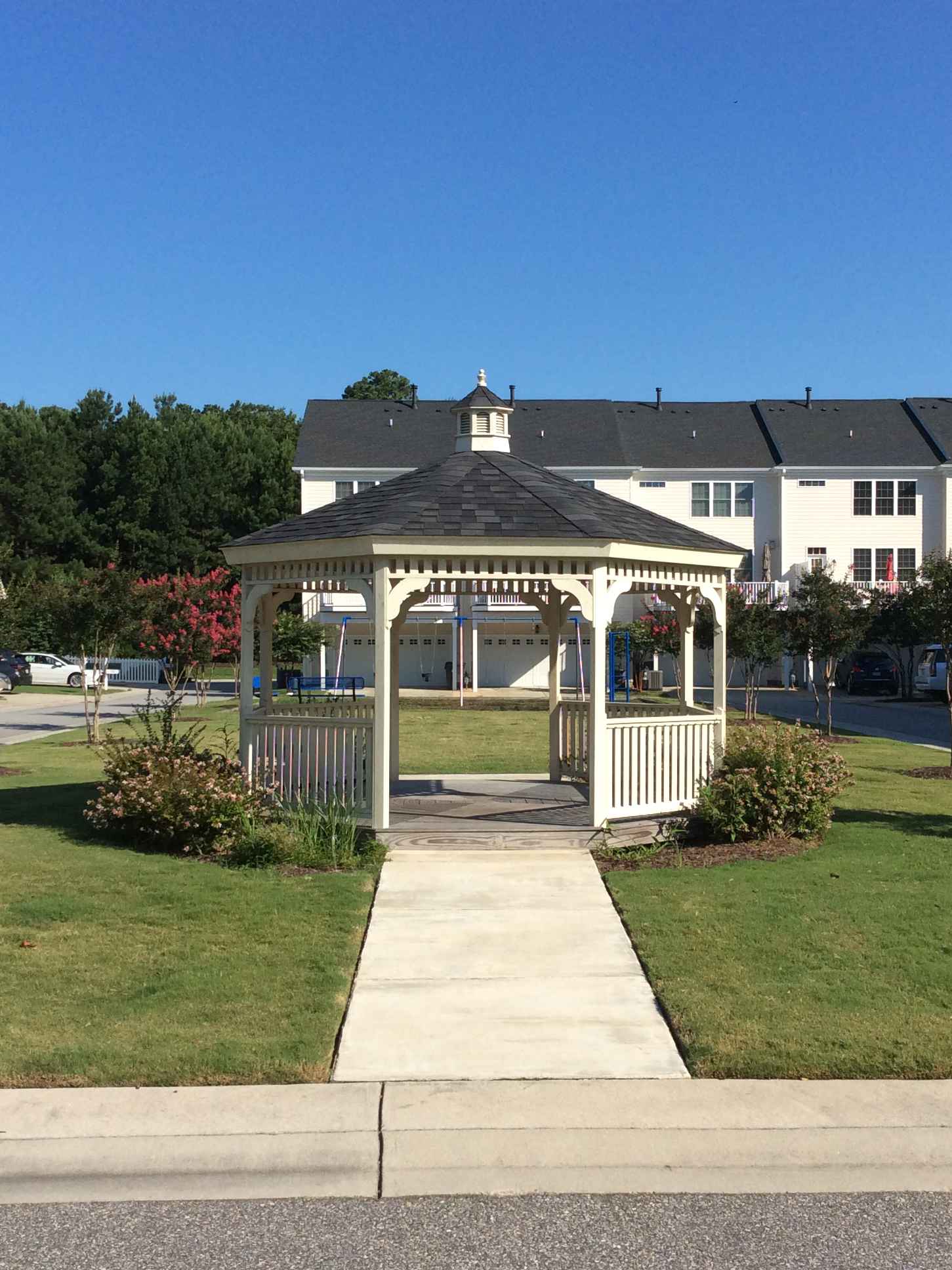 Nelsons Grant Streetscape